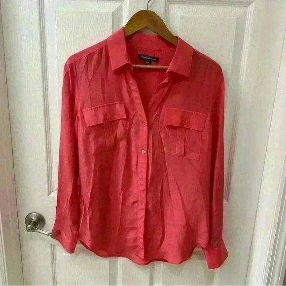 Tommy Bahama Bright Pink Coral 100% Silk Button Down Shirt Ladies S Lightweight - Picture 1 of 7